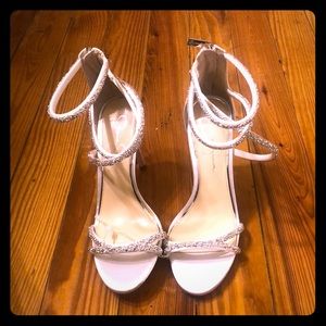 Size 8.5 Jessica Simpson strappy heels